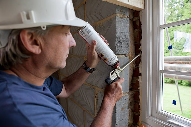 Best Insulation Maintenance and Repair in Middle Valley, TN